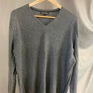 Men’s X-Large Banana Republic V-neck Sweater